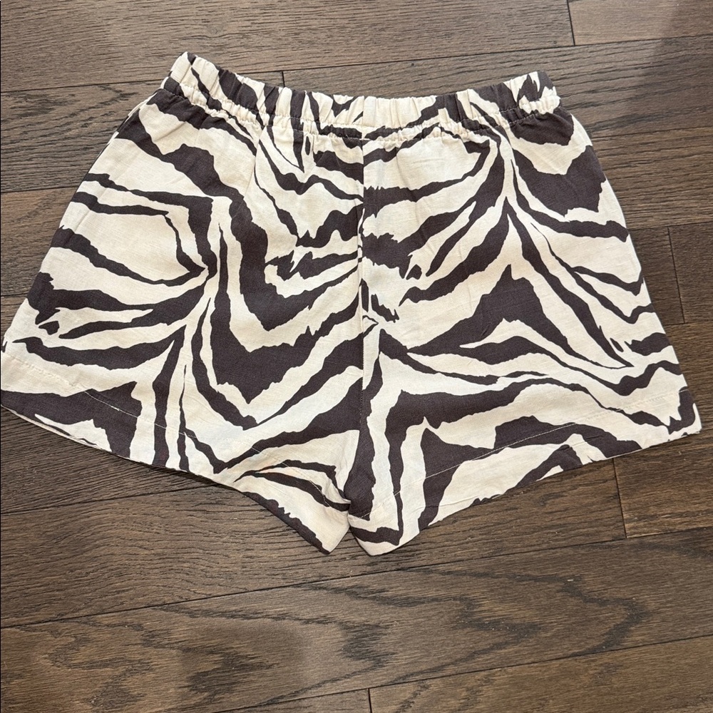 H&M Linen shorts - Picture 3 of 4